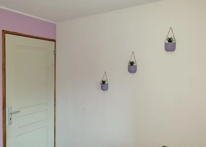 Le Blarsois アパート Blars